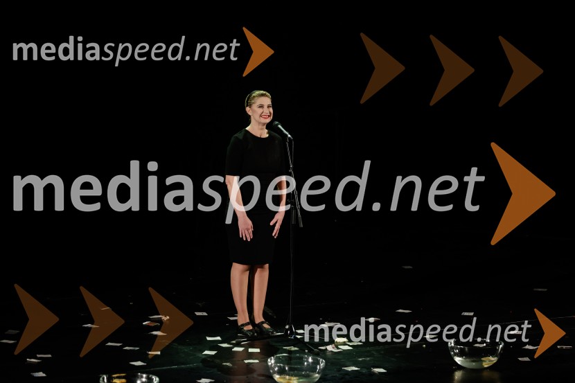  Vesna Pernarčič, igralkaPiaf, Edith Piaf – jubilejna predstava ob 20. sezoni, Cankarjev dom