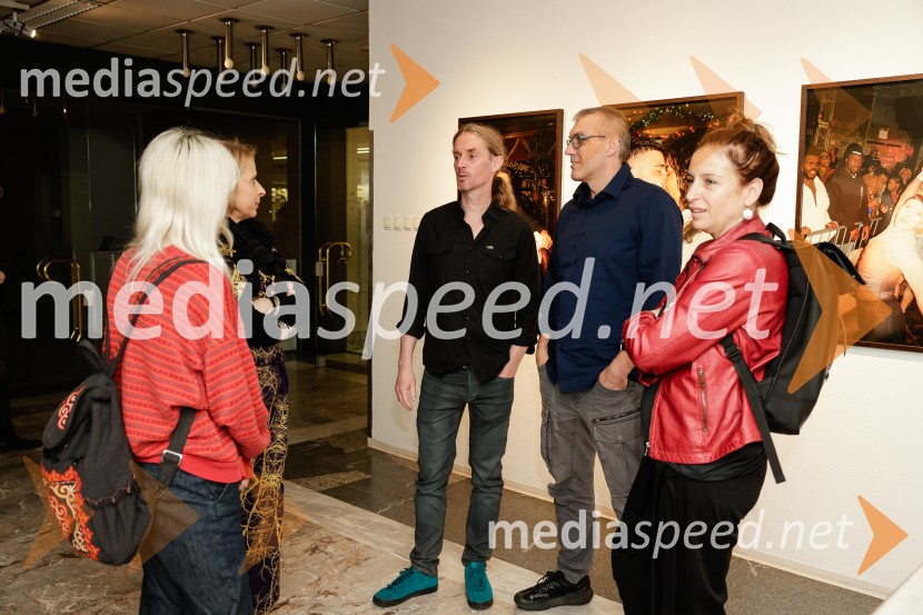  Tatjana Doma, dramaturginja SLG Celje;  Andrej Jaklič, vodja gledališkega in sodobnoplesnega programa CD;  Mare Bulc, režiser in umetniški vodja LGL;  Barbara Medvešček, igralkaPiaf, Edith Piaf – jubilejna predstava ob 20. sezoni, Cankarjev dom