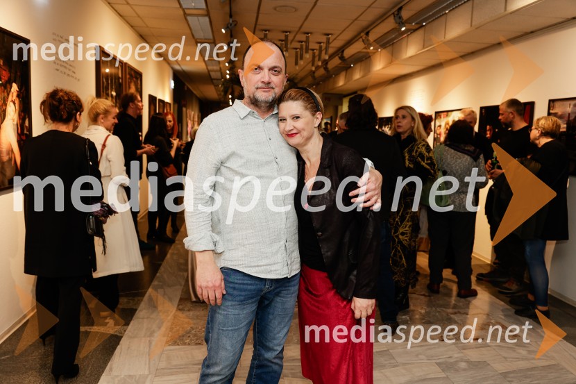  Joži Šalej, glasbenik;  Vesna Pernarčič, igralkaPiaf, Edith Piaf – jubilejna predstava ob 20. sezoni, Cankarjev dom