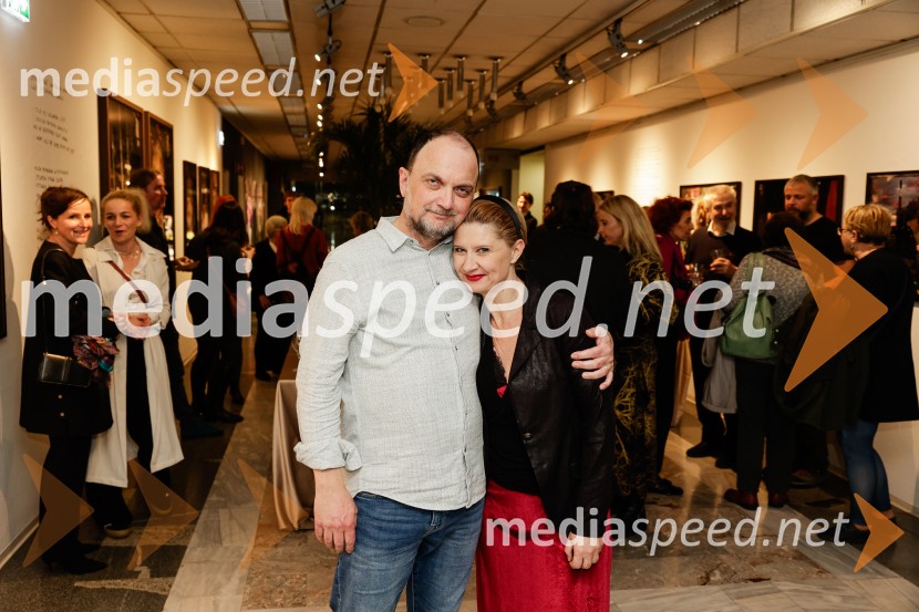  Joži Šalej, glasbenik;  Vesna Pernarčič, igralkaPiaf, Edith Piaf – jubilejna predstava ob 20. sezoni, Cankarjev dom