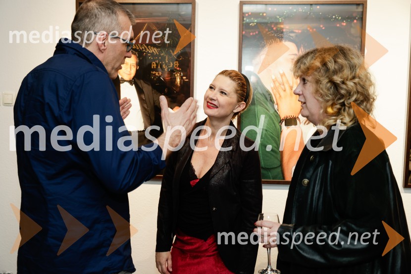  Mare Bulc, režiser in umetniški vodja LGL;  Vesna Pernarčič, igralka;  Tijana Zinajić, režiserka, igralkaPiaf, Edith Piaf – jubilejna predstava ob 20. sezoni, Cankarjev dom