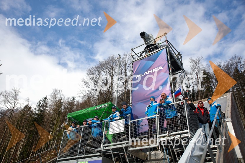 Domen Prevc do rekorda, Anže Lanišek do zmage, Planica 2025, nedelja