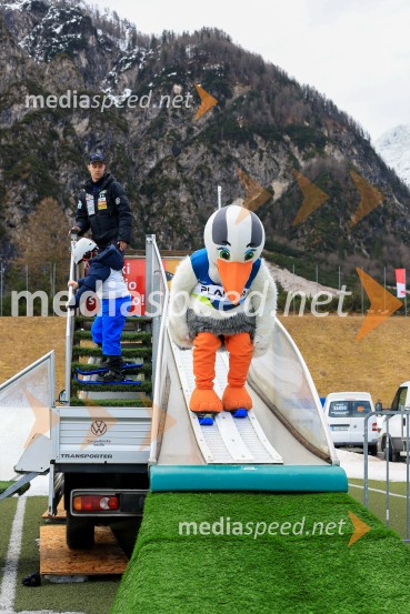 Domen Prevc do rekorda, Anže Lanišek do zmage, Planica 2025, nedelja