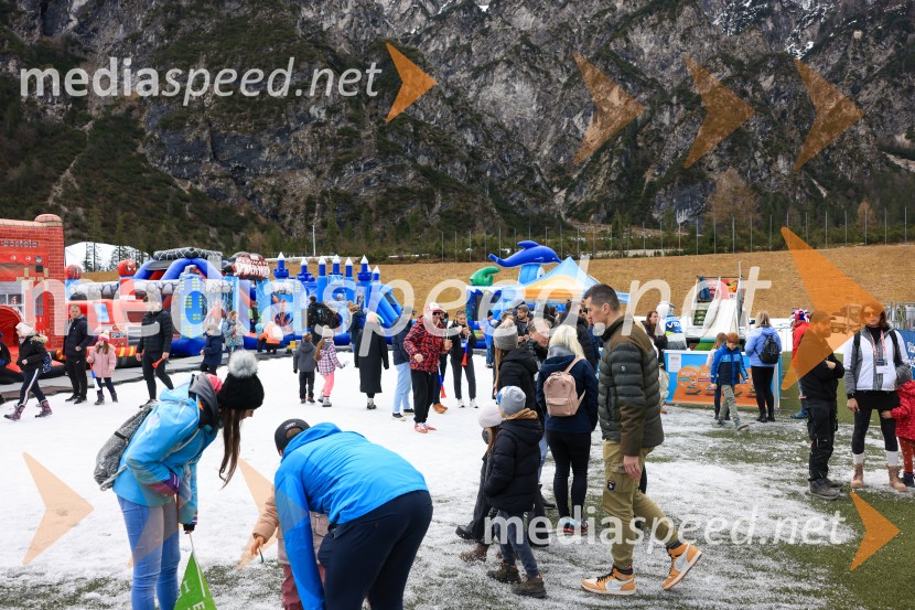 Domen Prevc do rekorda, Anže Lanišek do zmage, Planica 2025, nedelja