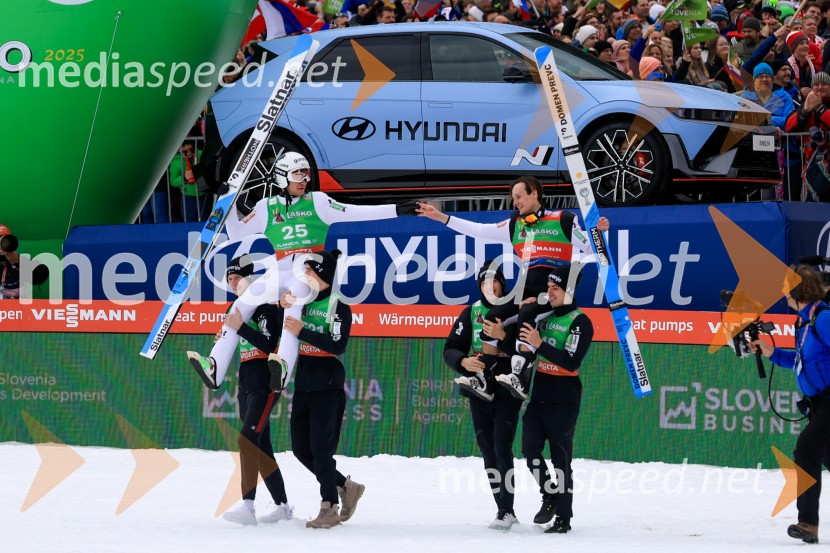  Anže Lanišek, smučarski skakalec;  Domen Prevc, smučarski skakalecDomen Prevc do rekorda, Anže Lanišek do zmage, Planica 2025, nedelja