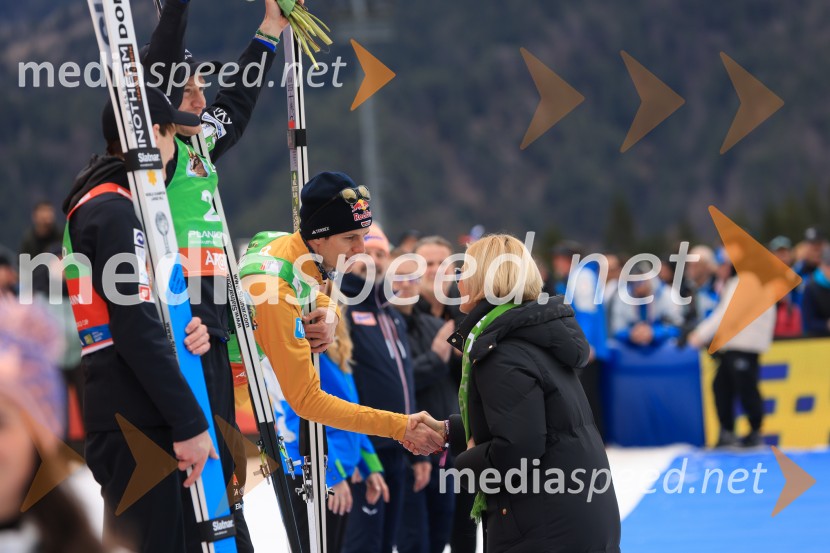 ... ;  Matija Kovač, župan, MO CeljeDomen Prevc do rekorda, Anže Lanišek do zmage, Planica 2025, nedelja