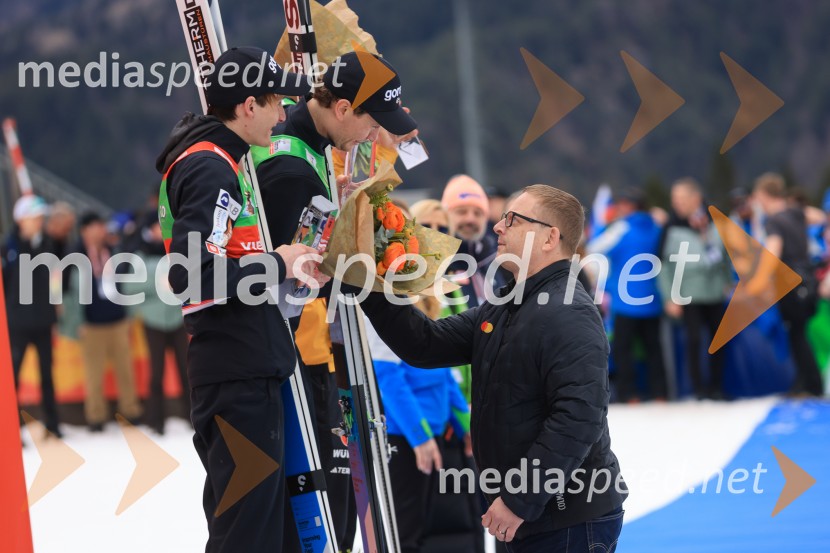  Domen Prevc, smučarski skakalec;  Anže Lanišek, smučarski skakalecDomen Prevc do rekorda, Anže Lanišek do zmage, Planica 2025, nedelja