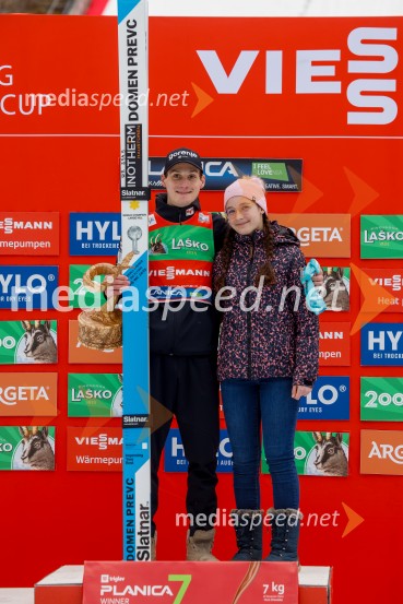  Domen Prevc, smučarski skakalec;  ... Domen Prevc do rekorda, Anže Lanišek do zmage, Planica 2025, nedelja