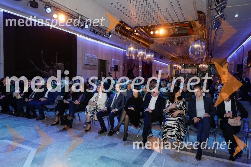 Otvoritev razstave Nicka Brandta, Napočil bo dan