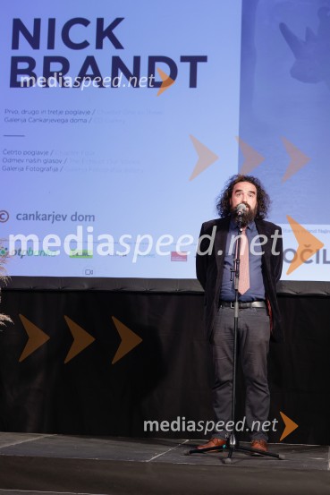   Jure Novak, generalni direktor, Cankarjev domOtvoritev razstave Nicka Brandta, Napočil bo dan