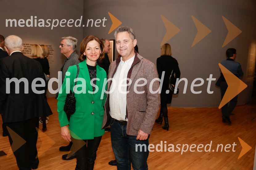 dr. Maja Zalaznik, nekdanja ministrica za izobraževanje, znanost in šport;  ... Otvoritev razstave Nicka Brandta, Napočil bo dan