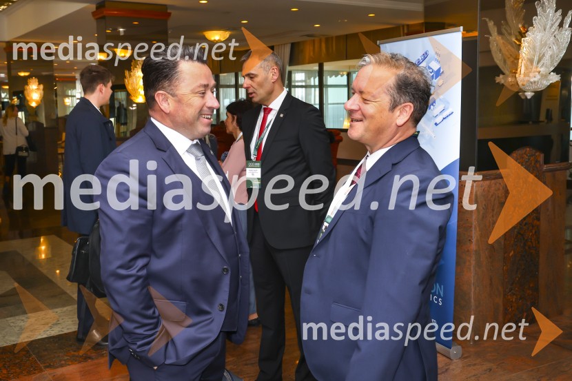  ... ;  Igor  Žula, predsednik Slovenskega logističnega združenja 12. mednarodni logistični kongres v Portorožu