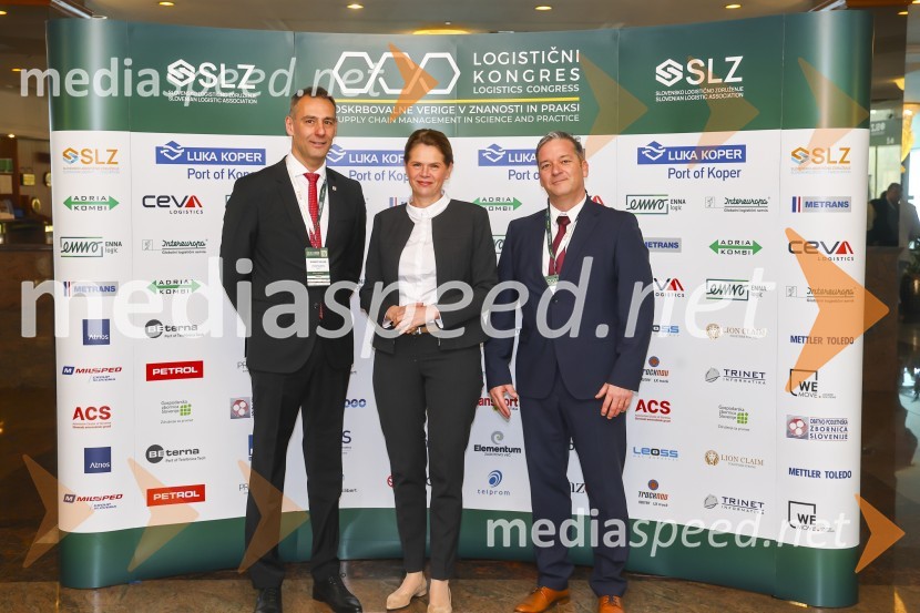  Robert  Sever, GZS, Združenje za promet; mag. Alenka Bratušek, Ministrica za infrastrukturo;  Igor  Žula, predsednik Slovenskega logističnega združenja 12. mednarodni logistični kongres v Portorožu