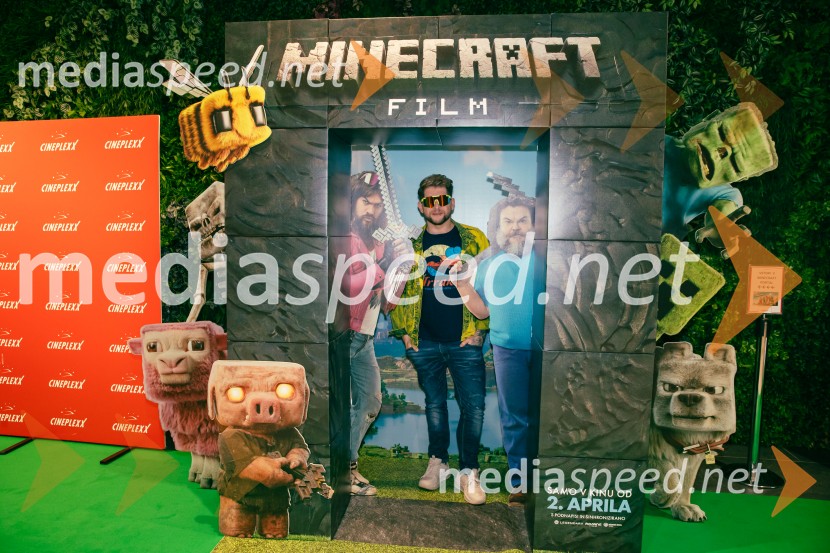  Klemen Bunderla, radijski voditelj, radio AktualMinecraft: Film, premiera v Cineplexx Ljubljana
