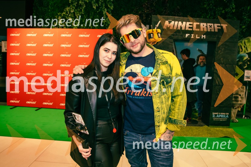 Simona Bračun Rok, Cineplexx;  Klemen Bunderla, radijski voditelj, radio AktualMinecraft: Film, premiera v Cineplexx Ljubljana