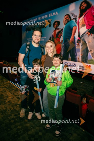  ... ;  ... ;  Ana  Žontar Kristanc, Anina kuhinja;  ... Minecraft: Film, premiera v Cineplexx Ljubljana