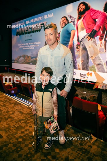  ... ;  Klemen Bučan, radijski voditelj, stand-up komik, DJMinecraft: Film, premiera v Cineplexx Ljubljana