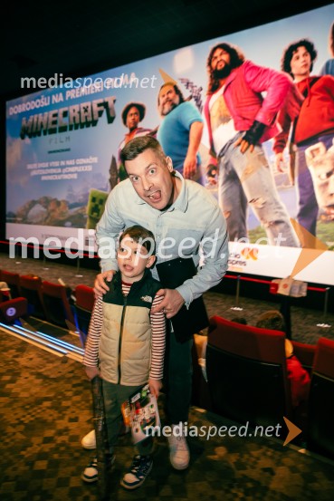  ... ;  Klemen Bučan, radijski voditelj, stand-up komik, DJMinecraft: Film, premiera v Cineplexx Ljubljana
