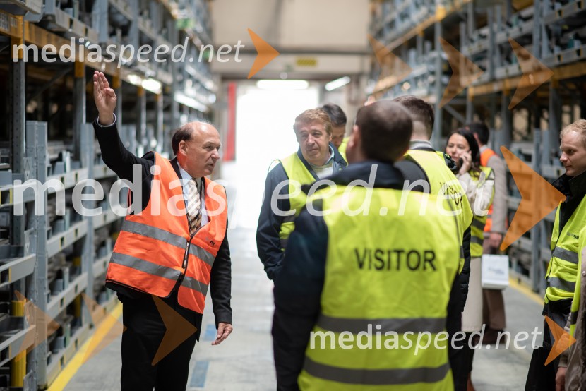  Marjan Bezjak,  F.A. Maik d.o.o.Ogled inovativnega logističnega centra F.A. Maik