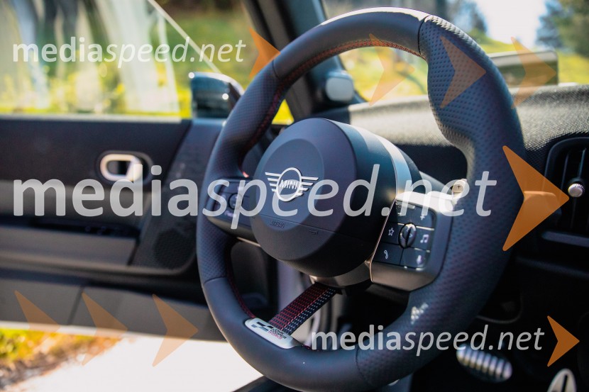 BMW serije 2 Gran Coupé & MINI Cabrio, predstavitev