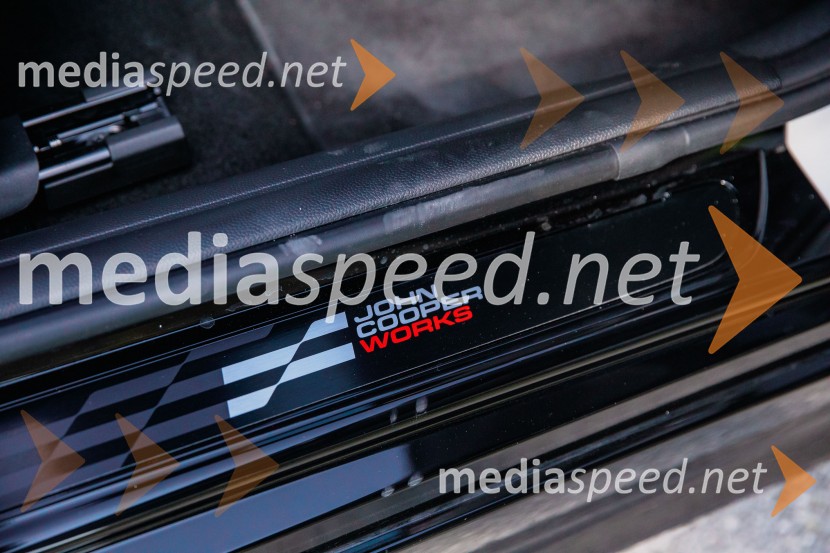 BMW serije 2 Gran Coupé & MINI Cabrio, predstavitev