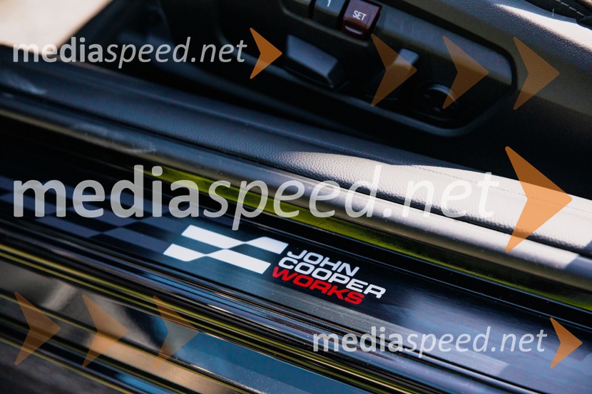 BMW serije 2 Gran Coupé & MINI Cabrio, predstavitev