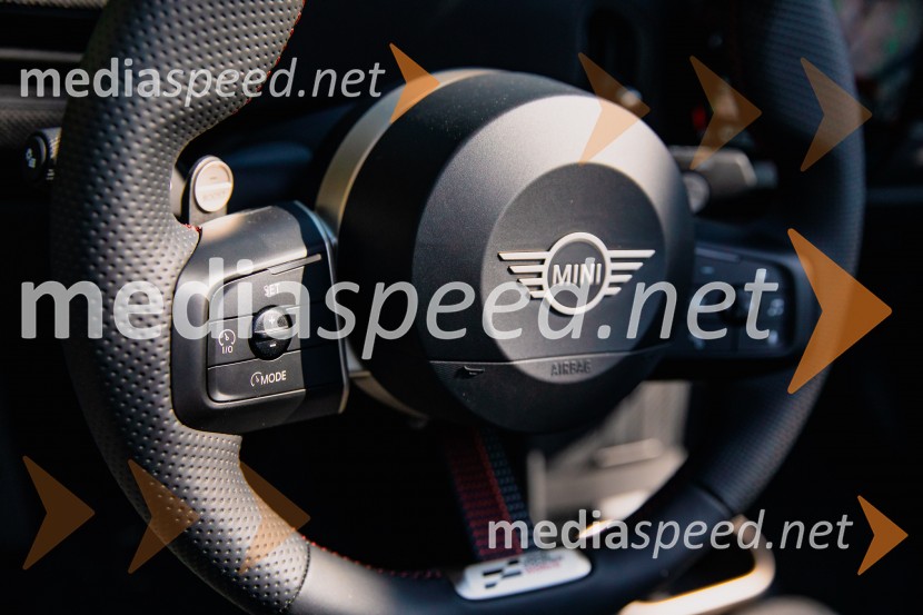 BMW serije 2 Gran Coupé & MINI Cabrio, predstavitev