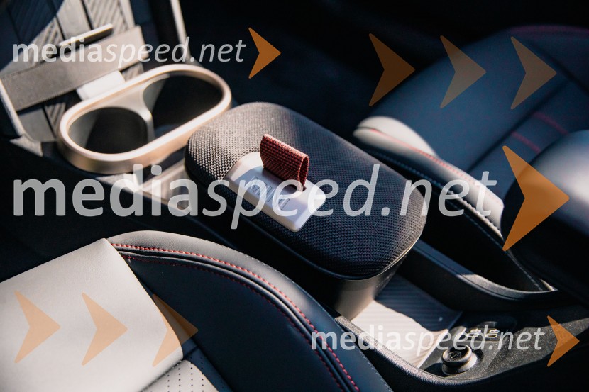 BMW serije 2 Gran Coupé & MINI Cabrio, predstavitev