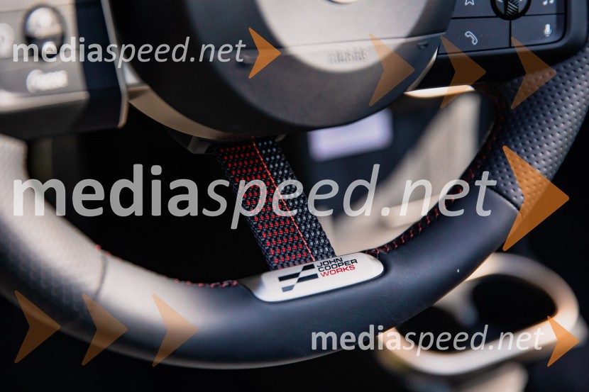 BMW serije 2 Gran Coupé & MINI Cabrio, predstavitev