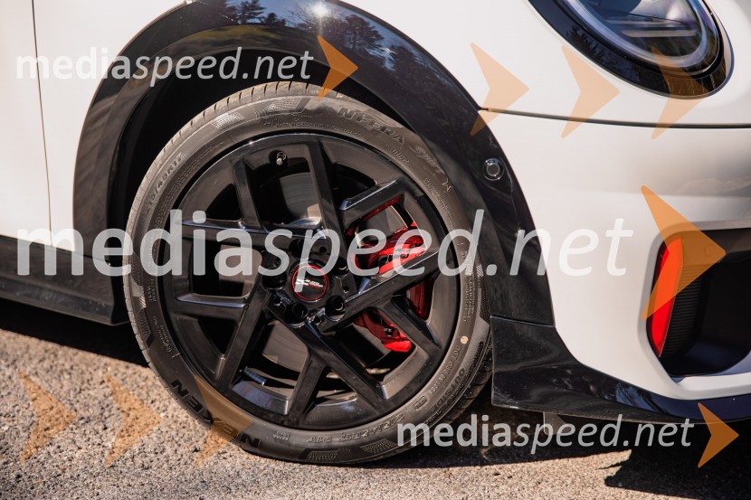 BMW serije 2 Gran Coupé & MINI Cabrio, predstavitev