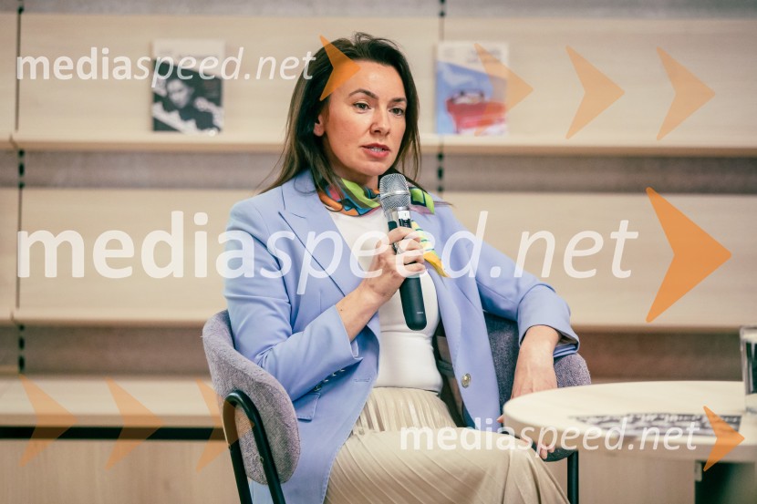  Suzana Zagorc, pisateljicaPredstavitev novosti v zbirki Razmerja