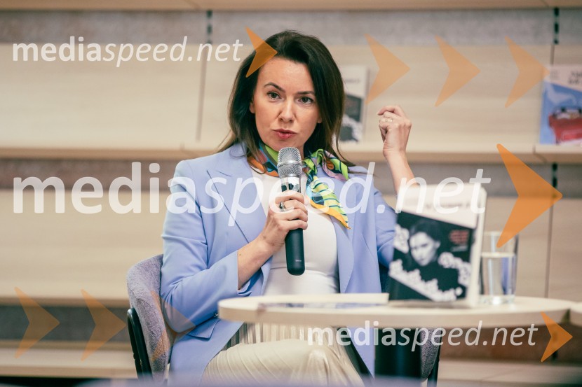  Suzana Zagorc, pisateljicaPredstavitev novosti v zbirki Razmerja