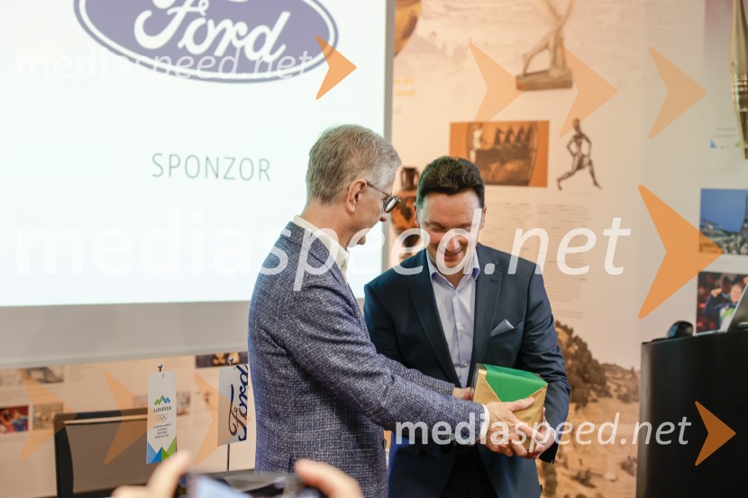  Franjo Bobinac, predsednik, Olimpijski komite Slovenije;  ... Novi Ford Capri, predstavitev