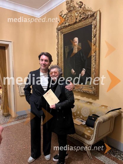  Edward Clug, umetniški direktor, Balet SNG Maribor;  Dragica Petrovič, režiserka in producentkaPeer Gynt, premiera Clugovega baleta v milanski Scali