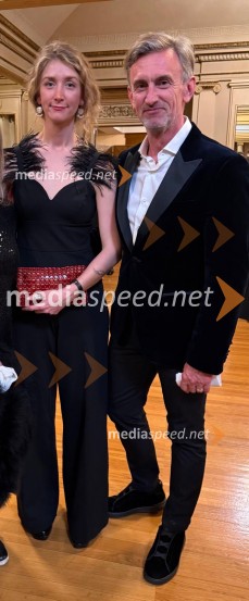  Anja Lukić;  Marko Lukić, lastnik in direktor družbe Lumar IGPeer Gynt, premiera Clugovega baleta v milanski Scali