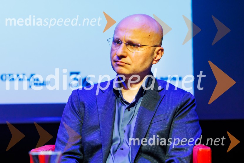 prof. dr. Kozmo Ahačič, jezikoslovec in literarni zgodovinarČetrt stoletja Gledališča Koper