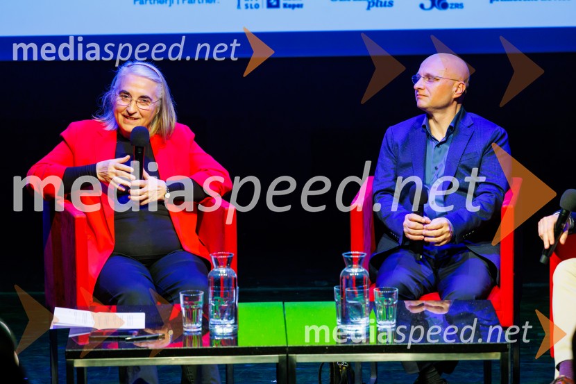 dr. Ljubica Jelušič, poslanka stranke SD; prof. dr. Kozmo Ahačič, jezikoslovec in literarni zgodovinarČetrt stoletja Gledališča Koper