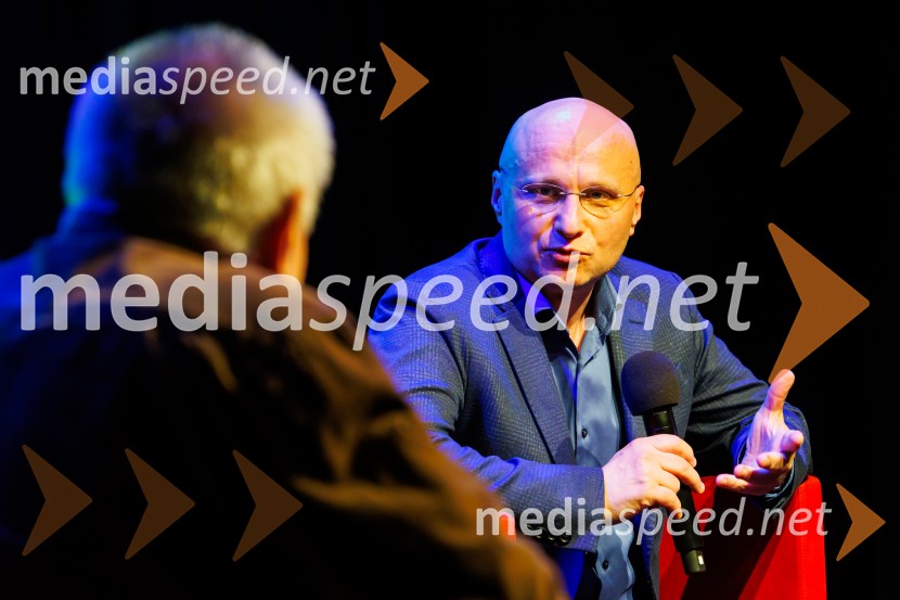 prof. dr. Kozmo Ahačič, jezikoslovec in literarni zgodovinarČetrt stoletja Gledališča Koper