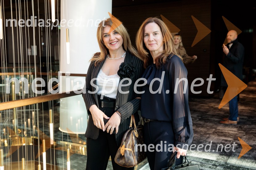 Čaj z razlogom: Krepitev kapitalskih trgov s pomočjo trajnostne pokojninske reforme