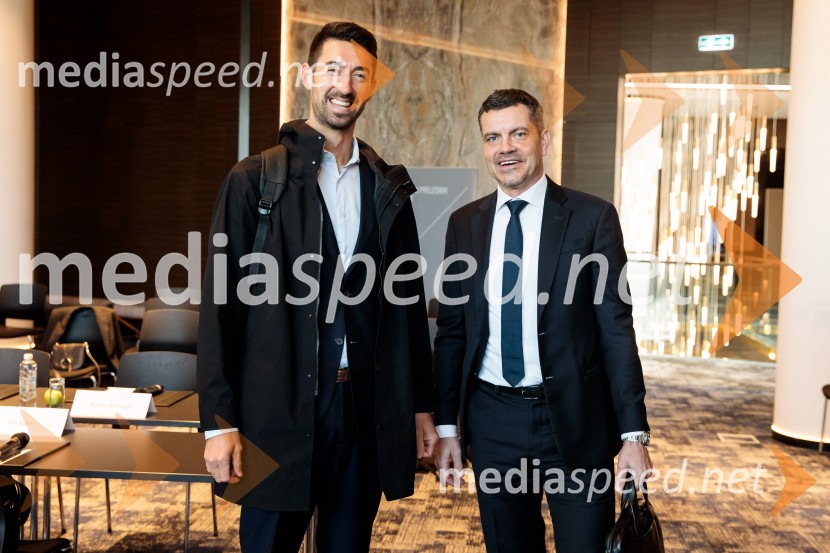  ... ;  Luka Vesnaver, predsednik Britansko-slovenske gospodarske zbornice in partner v ION AdvisoryČaj z razlogom: Krepitev kapitalskih trgov s pomočjo trajnostne pokojninske reforme