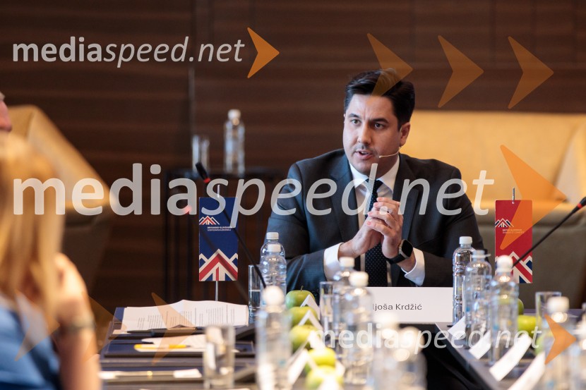  Aljoša Krdžić, partner, odvetniška pisarna Rojs, Peljhan, Prelesnik & partnerjČaj z razlogom: Krepitev kapitalskih trgov s pomočjo trajnostne pokojninske reforme