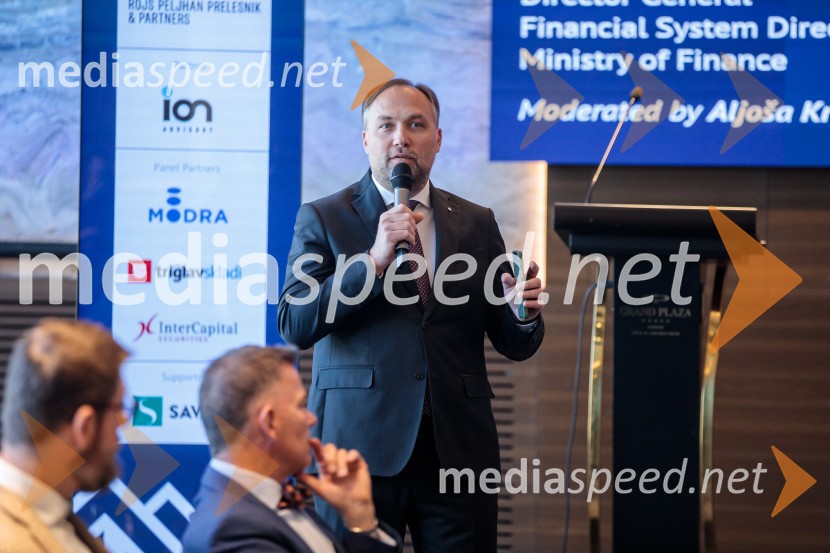  Mart D. Buh, vodja poslovnega razvoja, Britansko-slovenska gospodarska zbornicaČaj z razlogom: Krepitev kapitalskih trgov s pomočjo trajnostne pokojninske reforme