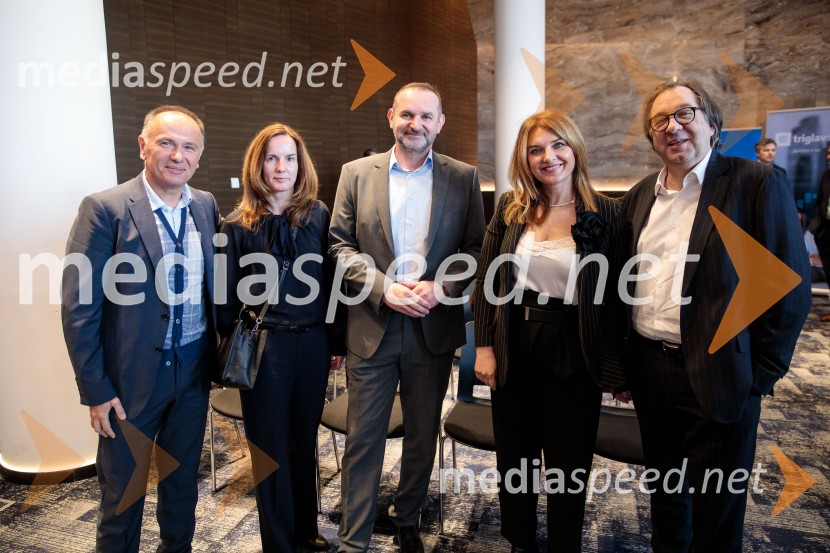 Čaj z razlogom: Krepitev kapitalskih trgov s pomočjo trajnostne pokojninske reforme