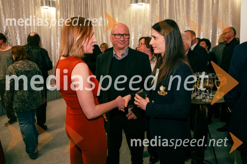  Janez Pipan, režiser;  ... Tramvaj Poželenje, premiera v SNG Drama Ljubljana