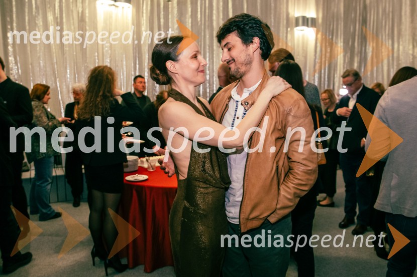  Iva Babić, igralka;  Ivan Čuić, hrvaški gledališki in filmski igralecTramvaj Poželenje, premiera v SNG Drama Ljubljana