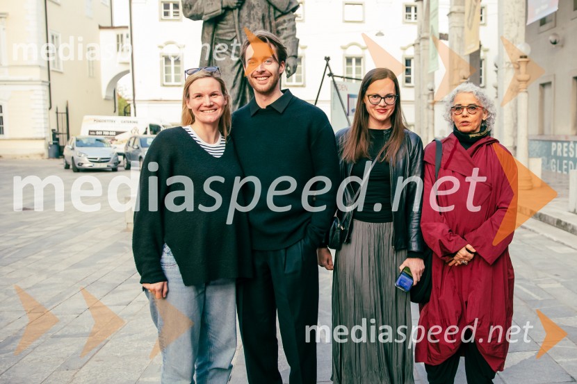  Maša Pelko, režiserka;  Luka Bokšan, igralec;  Tamara Bračič Vidmar, producentka, Bunker Ljubljana, koordinator mednarodne mreže Balkan Express;  Alja Predan, selektorica, Teden slovenske drame55. Teden slovenske drame, sklepna slovesnost s podelitvijo nagrad
