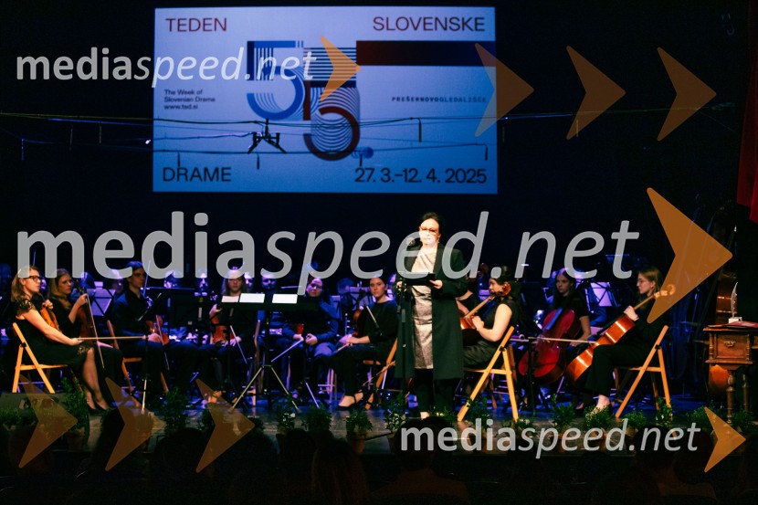  Barbara Koželj Podlogar, direktorica Direktorata za ustvarjalnost na Ministrstvu za kulturo RS55. Teden slovenske drame, sklepna slovesnost s podelitvijo nagrad