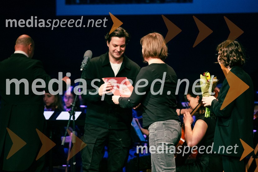  Tibor Hrs Pandur, pesnik, dramaturg in prevajalec55. Teden slovenske drame, sklepna slovesnost s podelitvijo nagrad