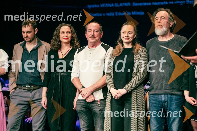  Blaž Setnikar, igralec;  Gaja Kryštufek Gostiša, poslovna sekretarka, Prešernovo Gledališče Kranj;  Ciril Roblek, inspicient PGK;  ... ;  ... 55. Teden slovenske drame, sklepna slovesnost s podelitvijo nagrad