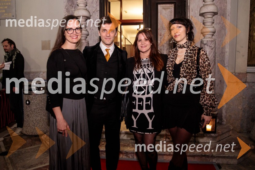  ... ;  Rok Bozovičar, direktor, Prešernovo gledališče Kranj ;  Eva Belčič, vodja marketinga in odnosov z javnostmi, Prešernovo gledališče Kranj;  ... 55. Teden slovenske drame, sklepna slovesnost s podelitvijo nagrad